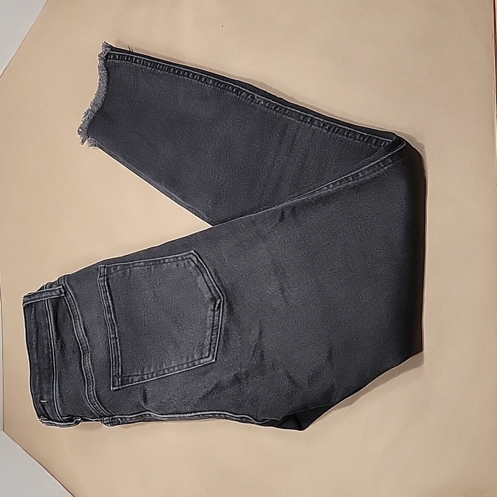 We the Free (Free People) Size 30 Washed Black High Rise Skinny Jean Raw Hem GUC